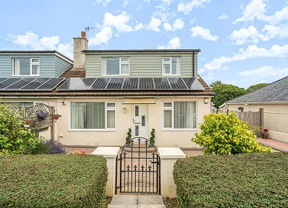 Chalet Bungalows: The Hidden Gems of the Property Market – Luscombe Maye